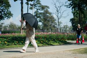 BIB: 
                            <button type="button" onclick="openModal(27613868)" class="btn btn-primary btn-sm float-right btn-popup" data-toggle="modal" data-target=".modal-high-quality">
                        <i class="fas fa-shopping-cart"></i> Add to Cart
                    </button>
                                            <button type="button" onclick="isThisMe(27613868, true)" class="btn btn-success btn-sm float-right btn-popup btn-isme hidden" data-toggle="tooltip" data-placement="bottom" title="นี่คือรูปของคุณใช่ไหม คลิกที่นี่เพื่อเอาเข้าอัลบั้ม">
                        <i class="fas fa-plus"></i> Add to album
                    </button>
                    <button type="button" onclick="isThisMe(27613868, false)" class="btn btn-warning btn-sm float-right btn-popup btn-isnotme hidden">
                        <i class="fas fa-ban"></i> Remove from album
                    </button>